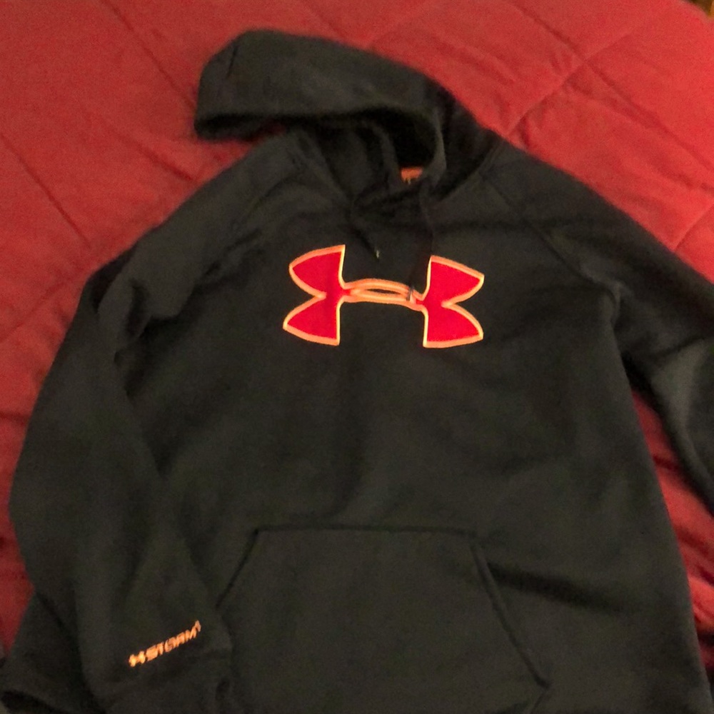 Girls medium under Armour